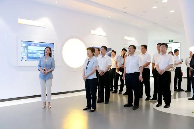 �ǻ�����Բ�����ͬ�Ļ� | ɽ��ʡ��Э��ϯ��۾�һ�е��ý������֣���չר����л